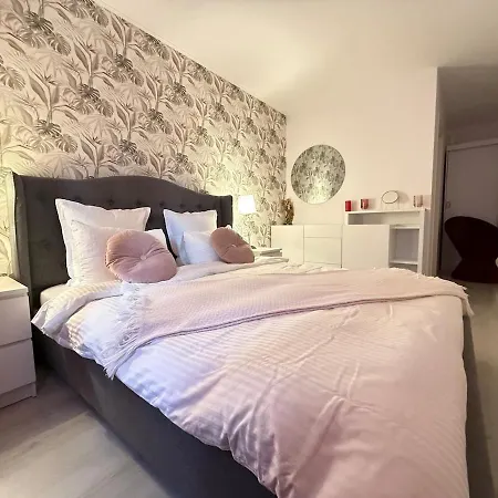 Апартаменты Spacious Serenity