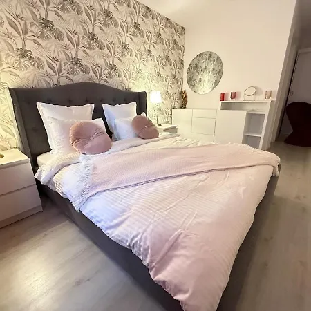 Apartment Spacious Serenity